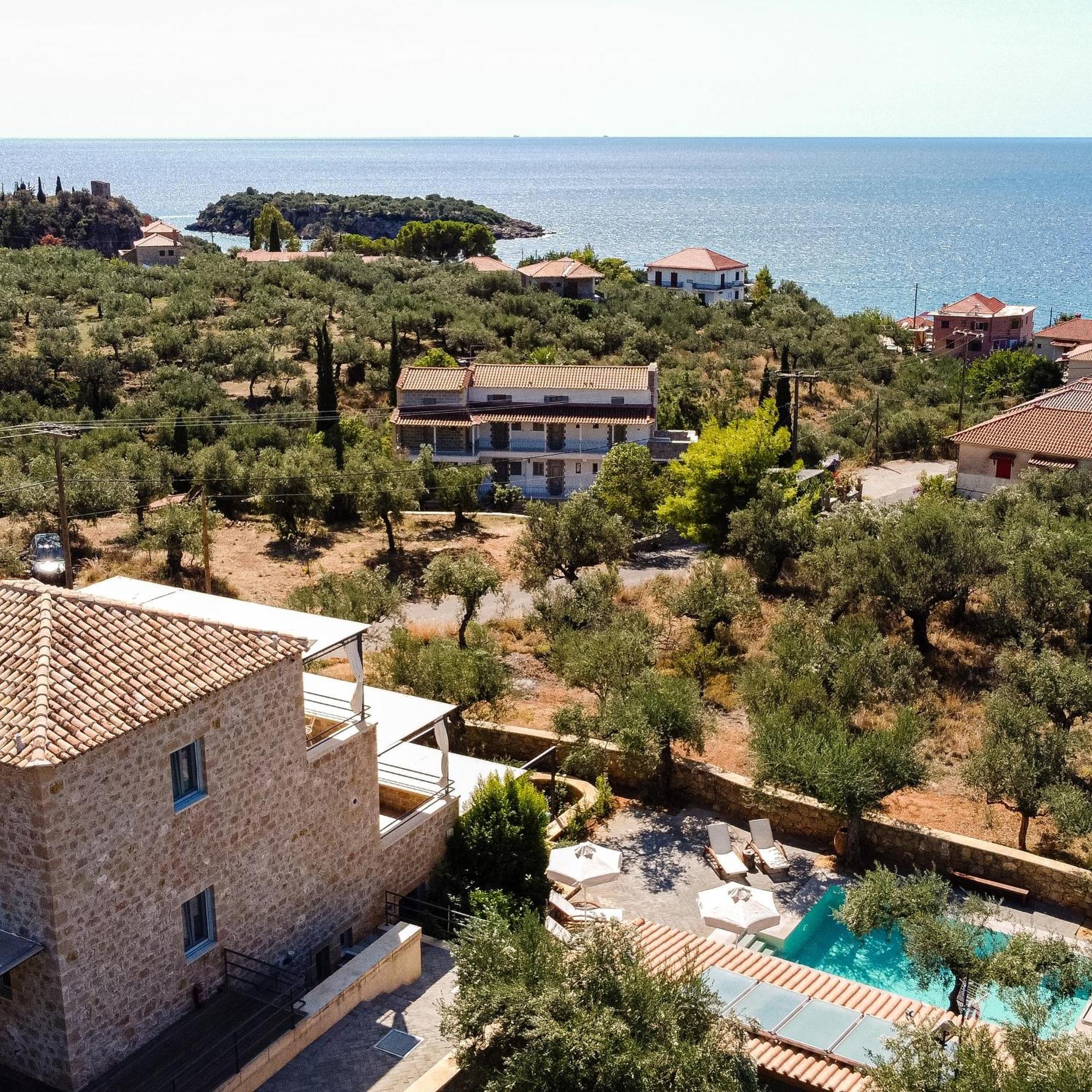 Lithos Guesthouse Kardamili Quarto foto